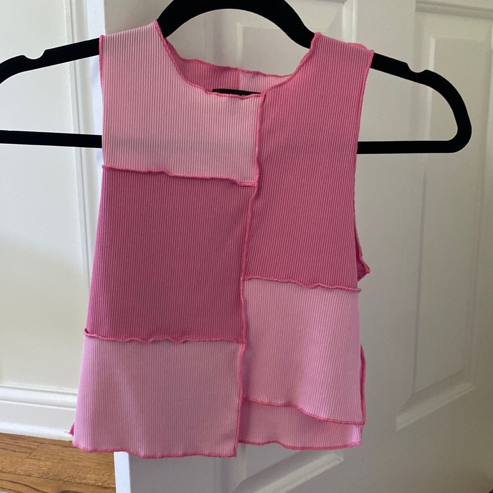 Cute color block shirt